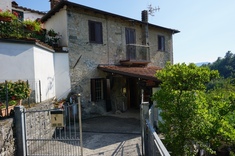 Hus till salu i COREGLIA ANTELMINELLI (LU)
