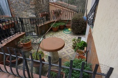 Hus till salu i BORGO A MOZZANO (LU)