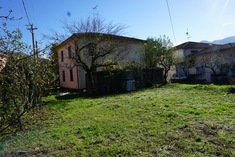 Hus till salu i COREGLIA ANTELMINELLI (LU)