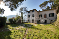 Hus till salu i BORGO A MOZZANO (LU)