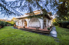 Hus till salu i FORTE DEI MARMI (LU)