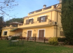 Hus till salu i FIANO ROMANO (RM)