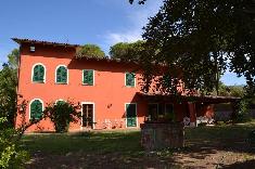 Hus till salu i MONTECARLO (LU)