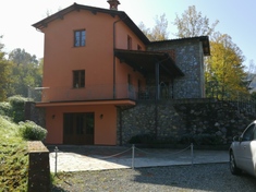 Hus till salu i BAGNI DI LUCCA (LU)